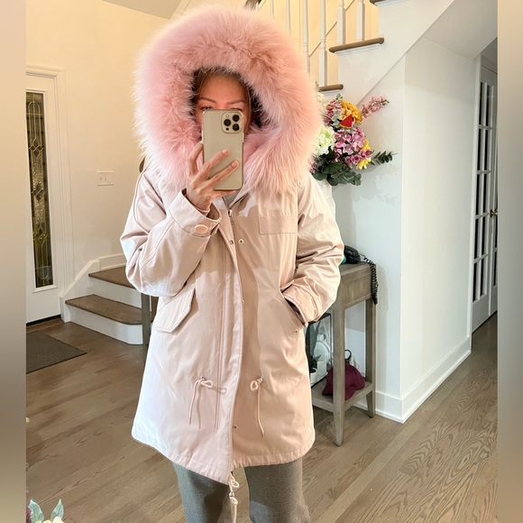 Genuine fox fur parka with rabbit fur insulation size small - Picture 3 of 12